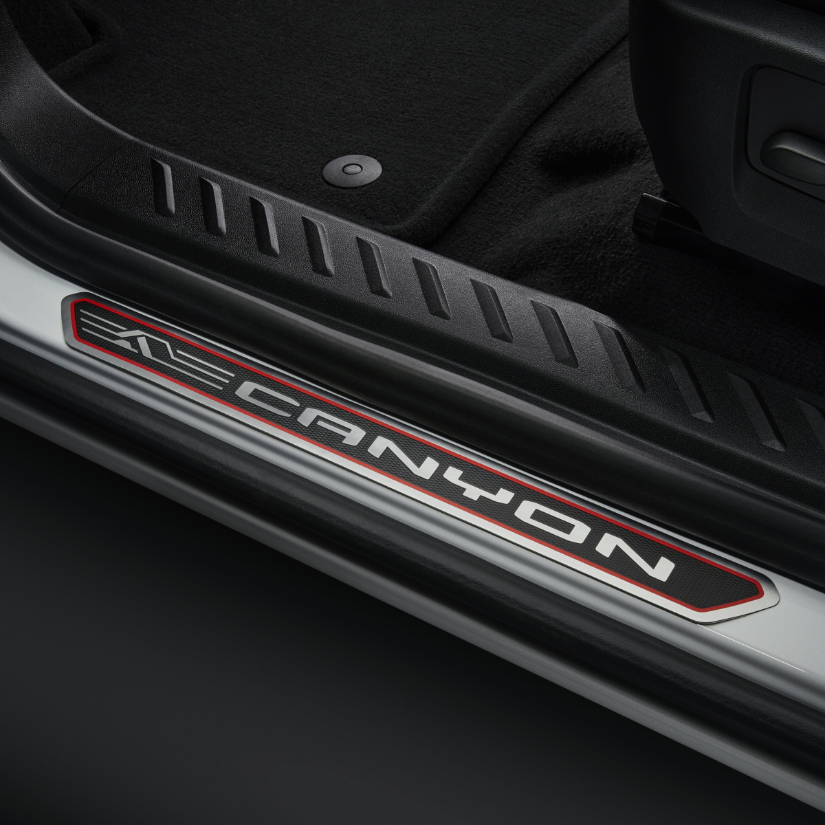 GMC Door Sill Plates - Canyon Script 84937997