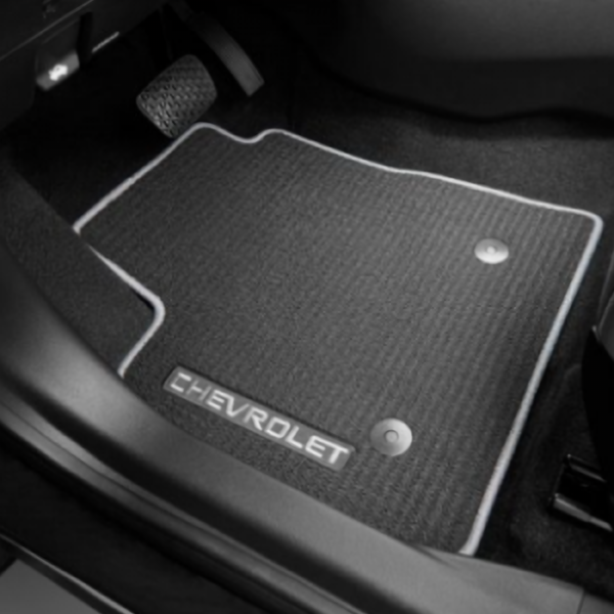 Chevrolet Floor Mats - Front & Rear Premium Carpet, AWD, Chevrolet Logo, Jet Black with Medium Ash Grey Binding for 2022-2024 Trailblazer 42669375