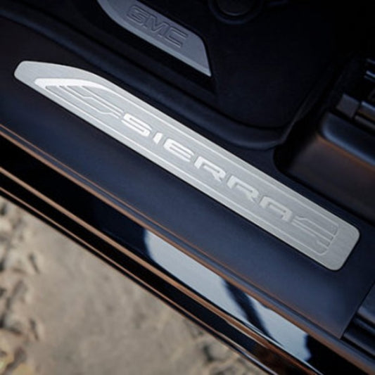 GMC Door Sill Plates - Sierra Script, Jet Black Surround 84529477