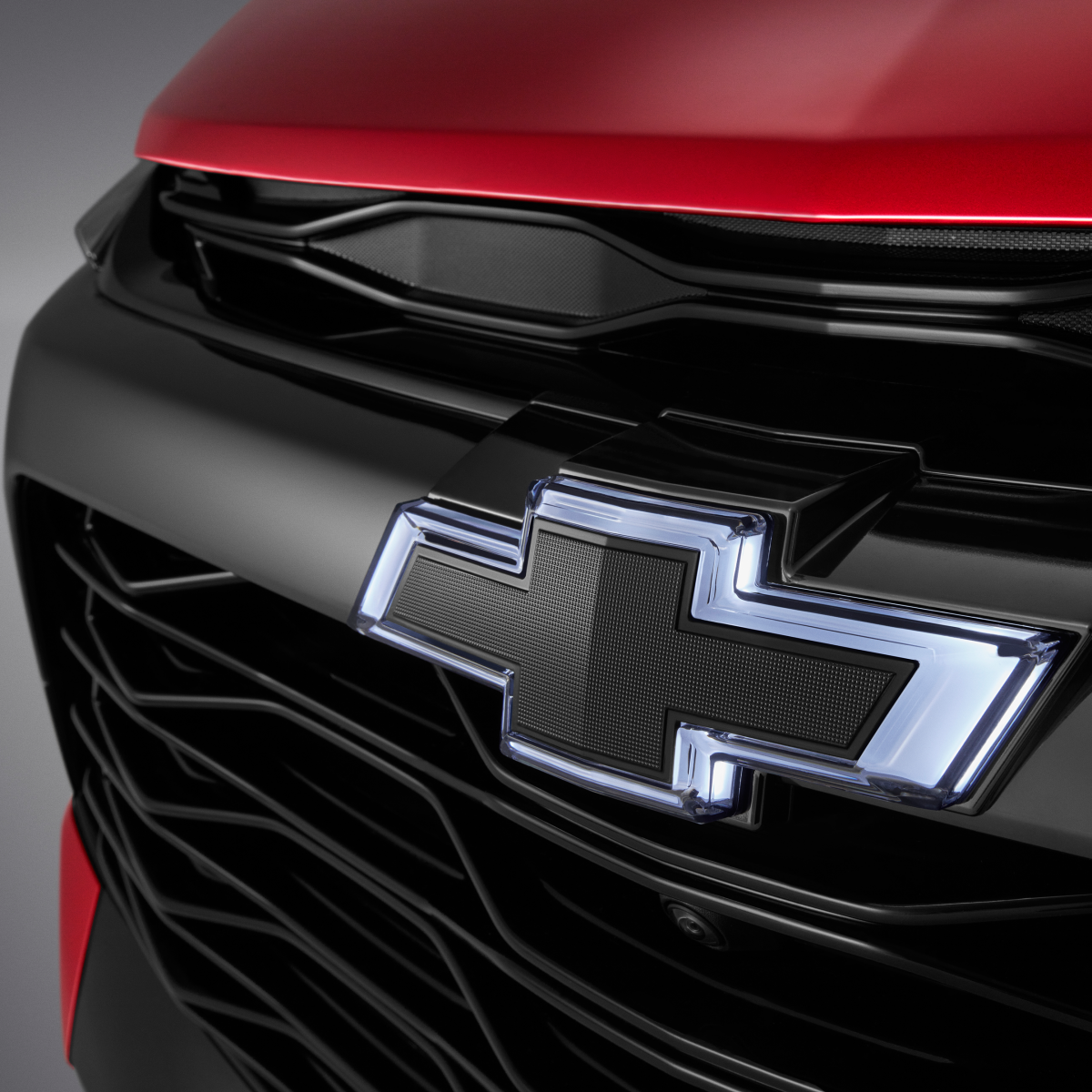 Chevrolet Exterior Emblems - Front Illuminated and Rear Non-Illuminated Bowtie, Black 85533357