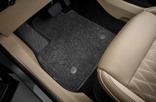 Buick Floor Mats - Front & Rear Carpet, Avenir Script, Ebony 84598258