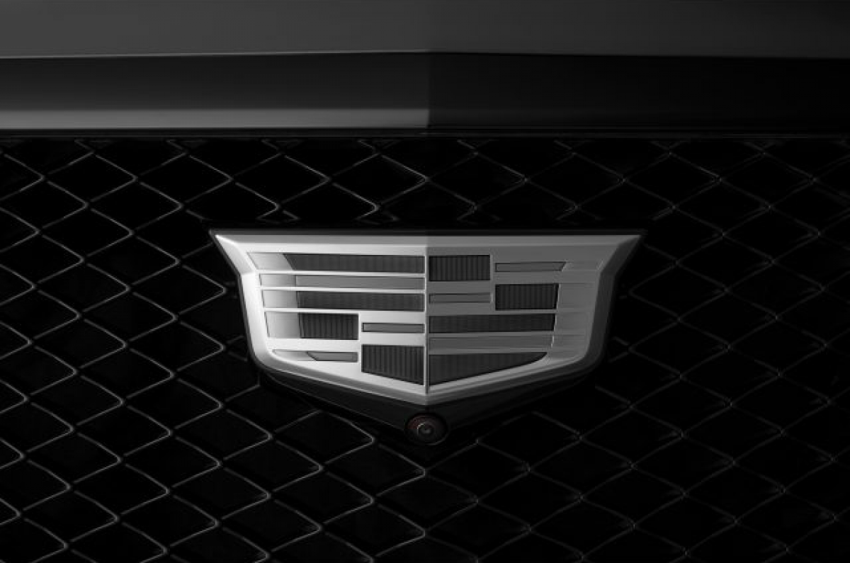 Cadillac Exterior Emblems - Cadillac, Monochrome Finish 84675901