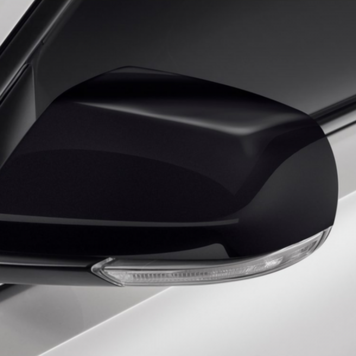 Cadillac Outside Rear View Mirror Covers - Black 84809697